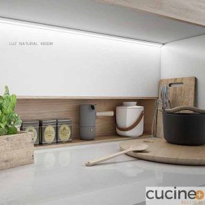 Regleta Led Geo Corner de Forma e Funzione