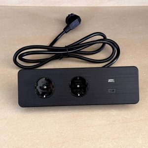 Enchufe TAOBOX de encastre.